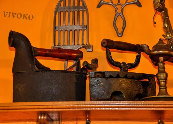 Hostal Santuari De PallerHostal